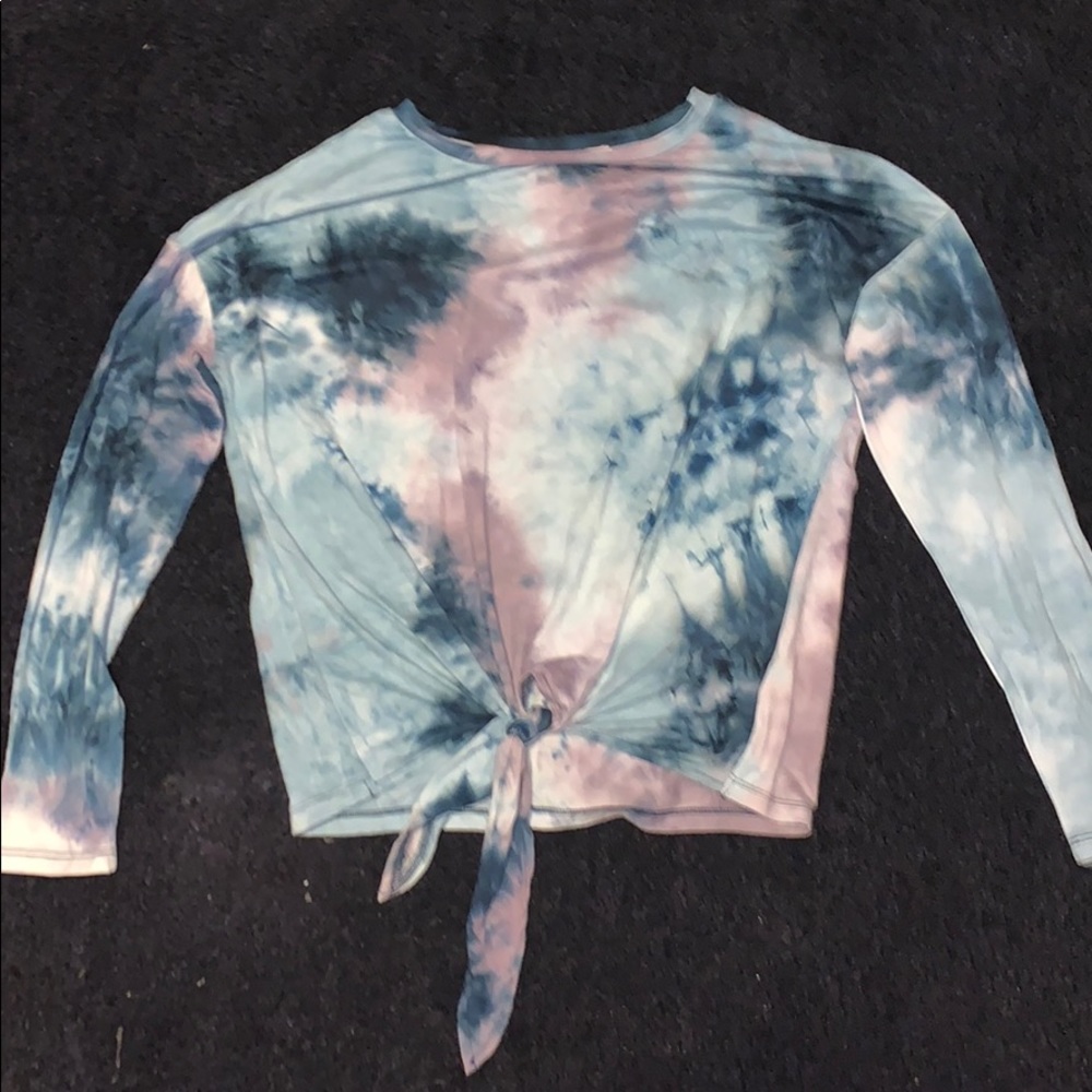 Tie-dye long sleeve shirt